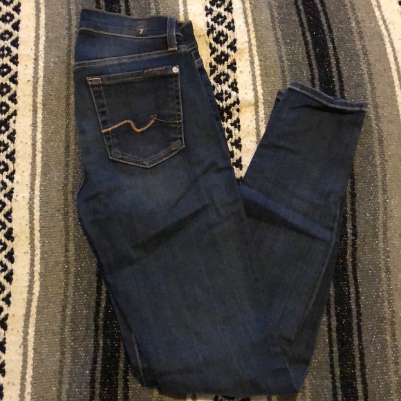 7 For All Mankind Dark Wash Denim Size 26 - Picture 3 of 5